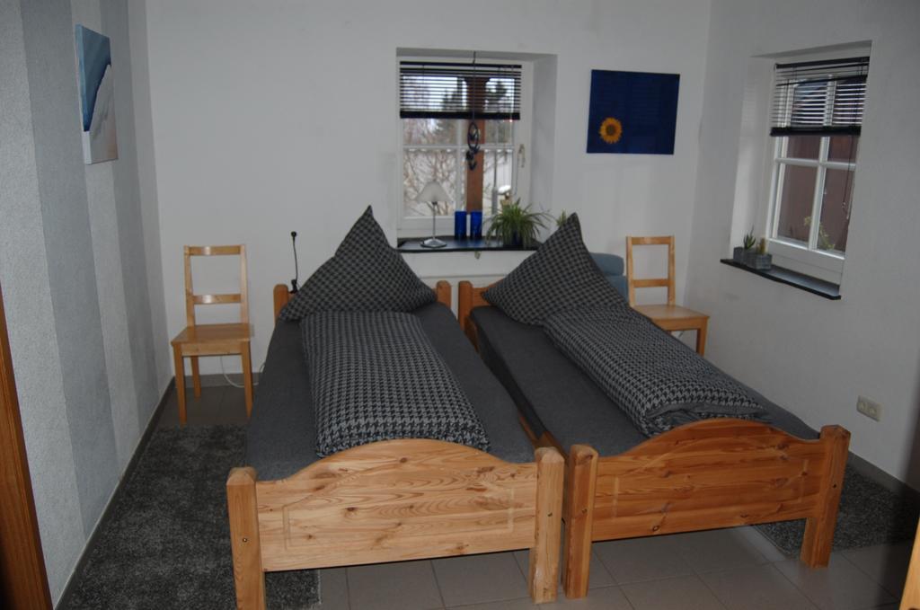 Ferienhaus Ginsterbluete Schleiden Camera foto